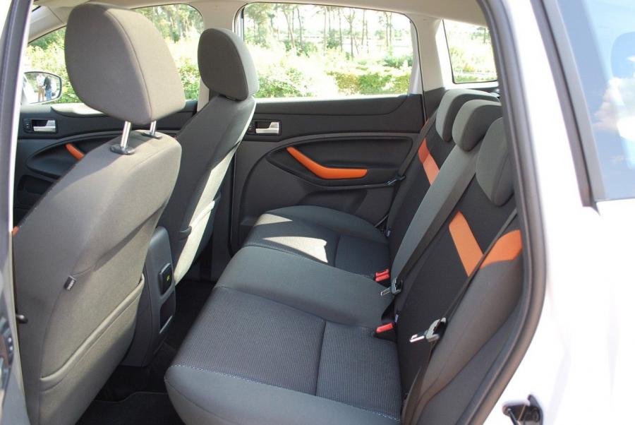  Ford Kuga 2008 года  (фото 26 из 139)
